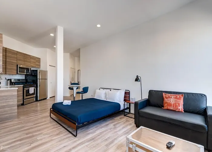 Baths, In-unit Laundry And Full Modern Kitchen - So Much More Than An Average Room! - 747 Lofts Cabin 302 Apts Hotel